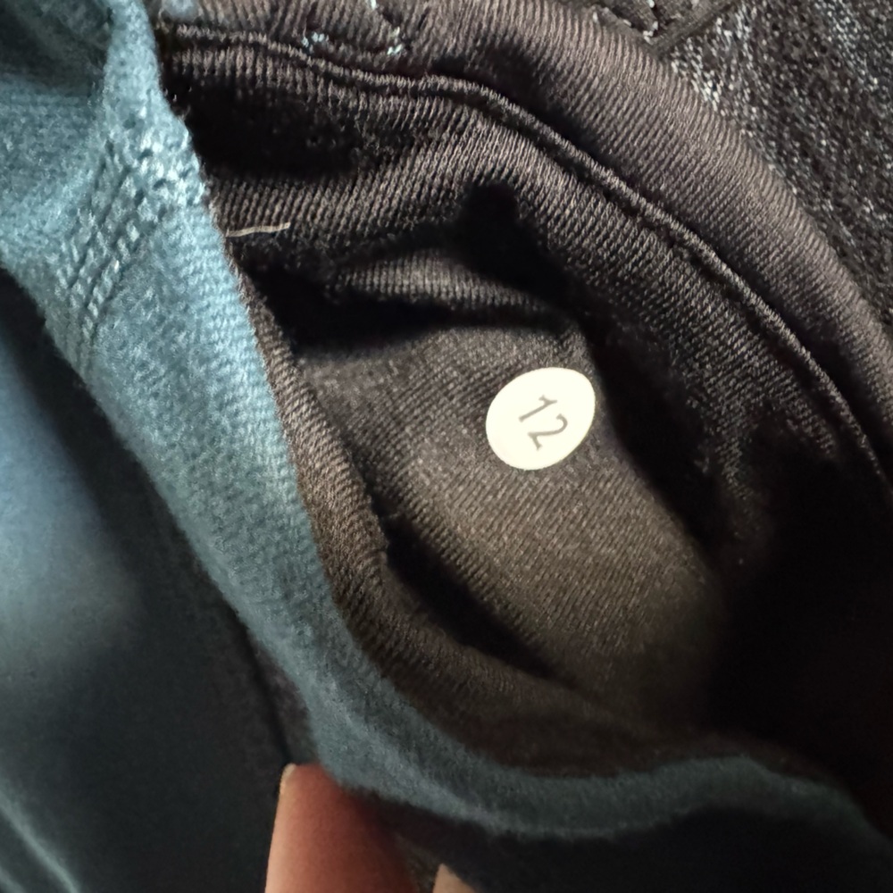 Lululemon Athletica Heathered Gray And Blue Leggings - Picture 3 of 5
